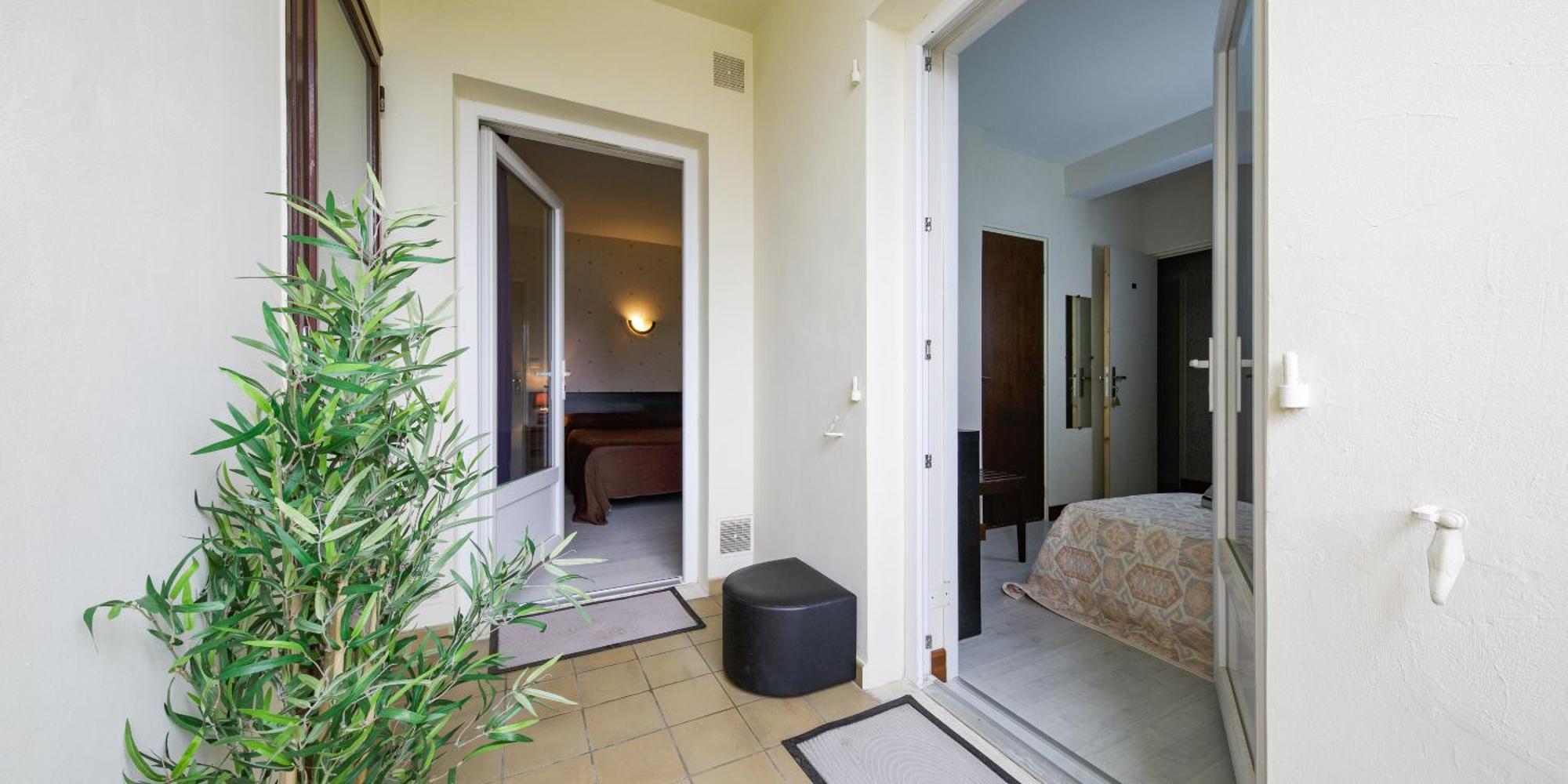 Auberge D'Ici Et D'Ailleurs Cressensac-Sarrazac Exteriér fotografie