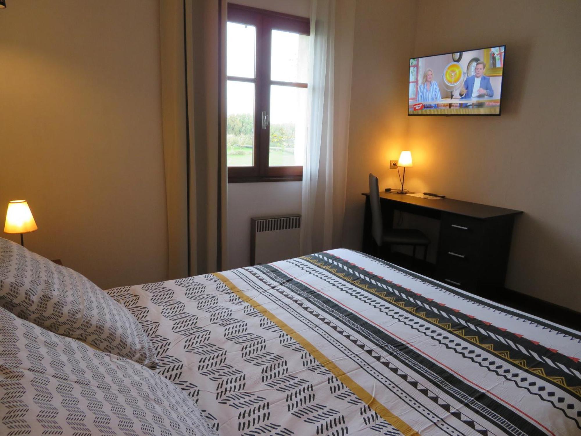 Auberge D'Ici Et D'Ailleurs Cressensac-Sarrazac Pokoj fotografie