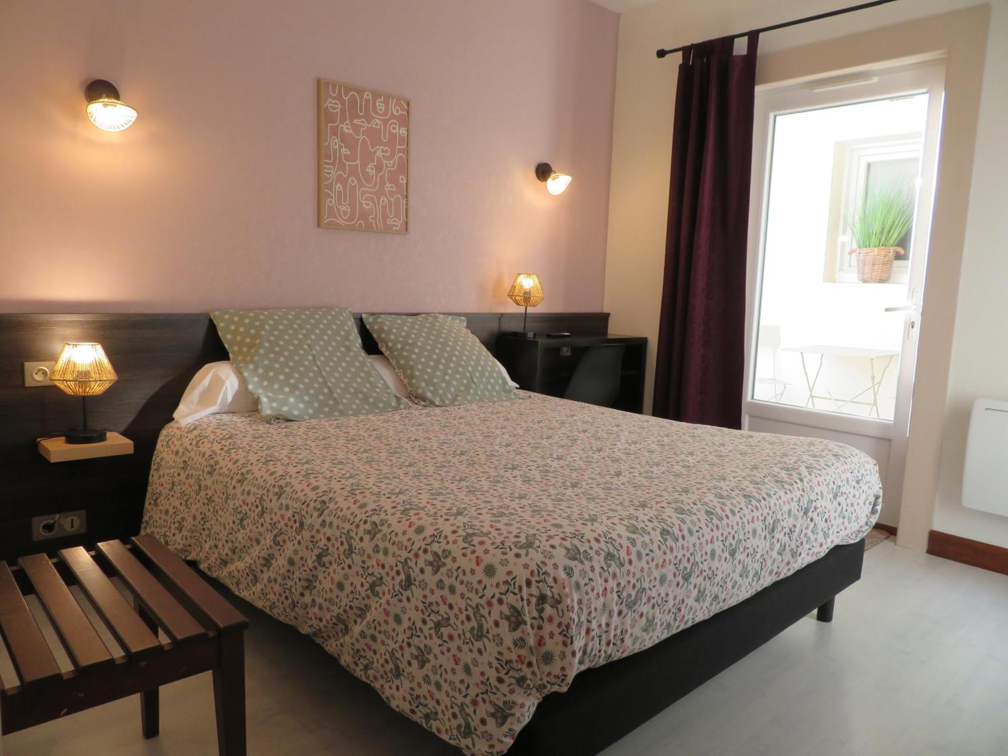 Auberge D'Ici Et D'Ailleurs Cressensac-Sarrazac Pokoj fotografie
